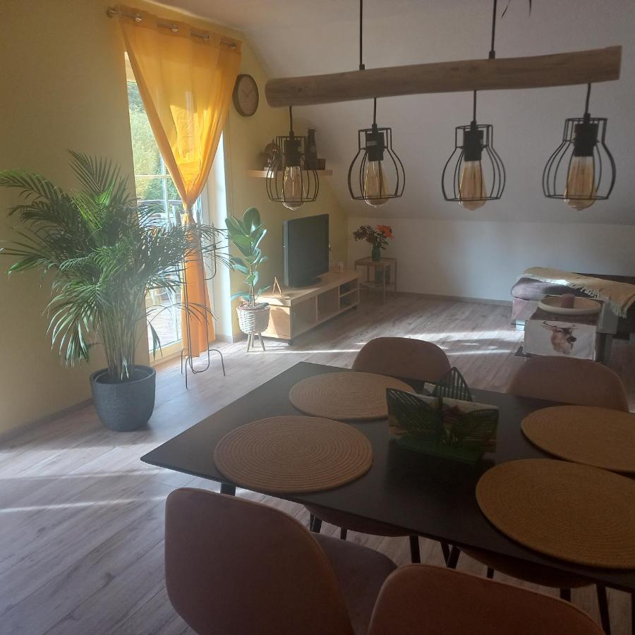 Apartmán Kiko Amoltern Exteriér fotografie